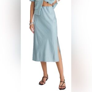 NWT Madewell Blue Satin Midi Slip Skirt with Pull on Waist, size 14